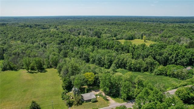4221 County Route 4, Scriba, NY 13126