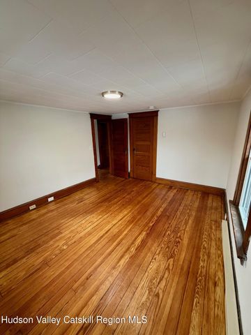 87 Pine Grove Avenue, Kingston, NY 12401