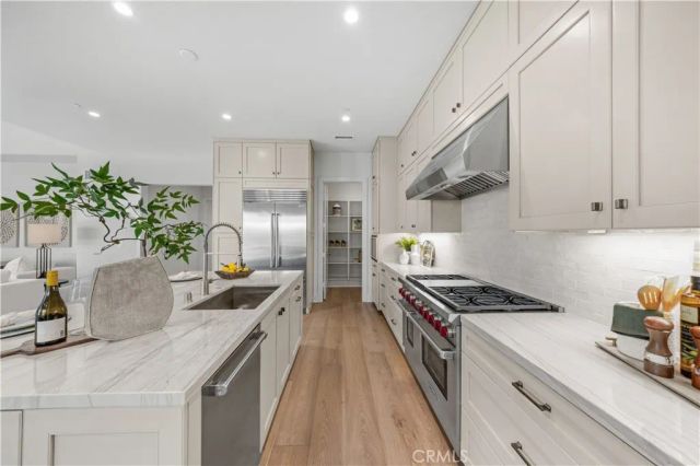237 Pinnacle, Irvine, CA 92602
