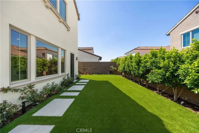237 Pinnacle, Irvine, CA 92602
