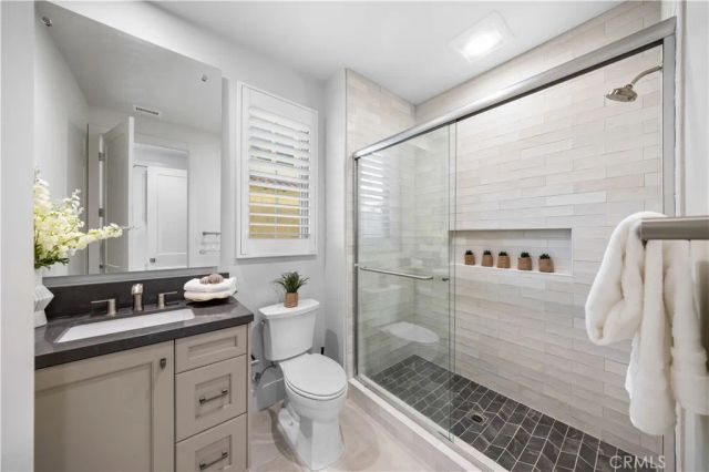 237 Pinnacle, Irvine, CA 92602