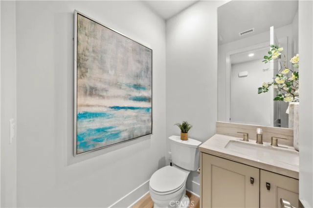237 Pinnacle, Irvine, CA 92602