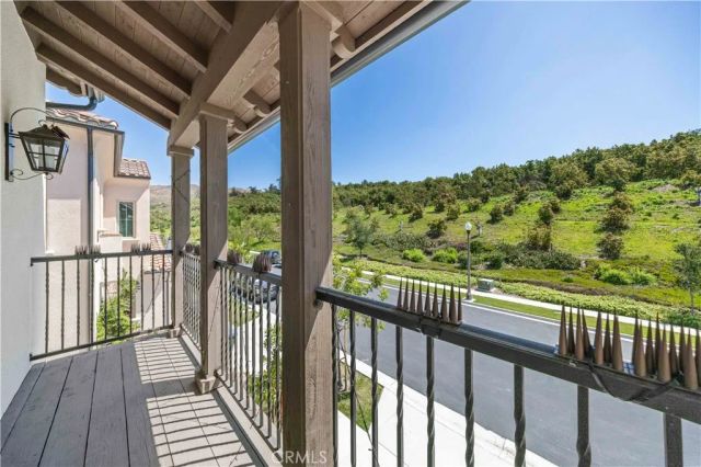 237 Pinnacle, Irvine, CA 92602