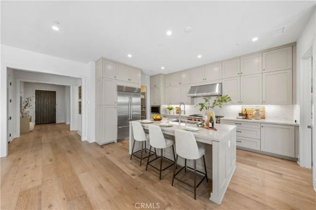 237 Pinnacle, Irvine, CA 92602