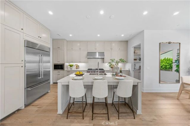 237 Pinnacle, Irvine, CA 92602