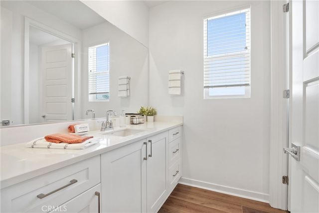 1416 Plaza Del Amo, Torrance, CA 90501