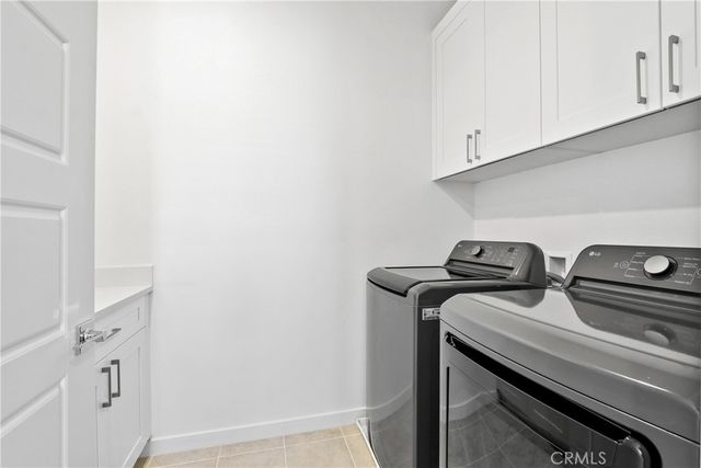 1416 Plaza Del Amo, Torrance, CA 90501