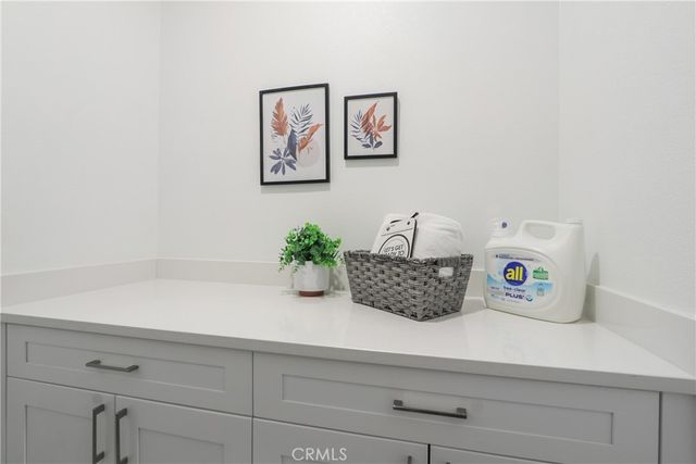 1416 Plaza Del Amo, Torrance, CA 90501