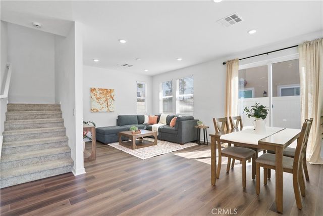 1416 Plaza Del Amo, Torrance, CA 90501