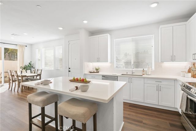 1416 Plaza Del Amo, Torrance, CA 90501