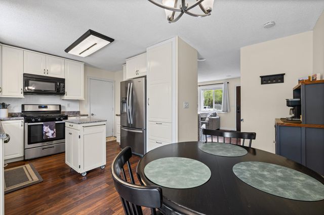 8296 Janero Avenue S, Cottage Grove, MN 55016