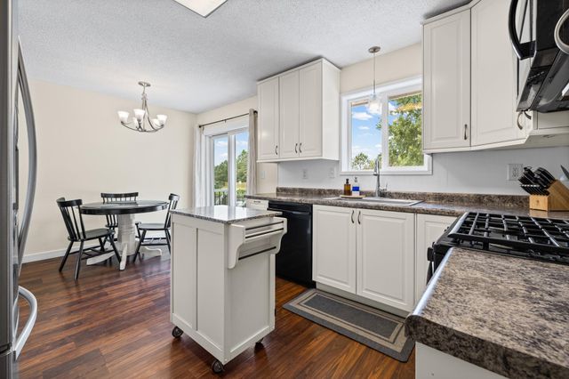 8296 Janero Avenue S, Cottage Grove, MN 55016