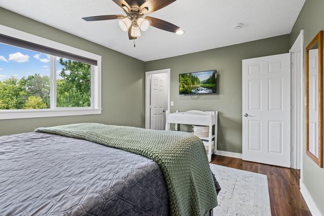 8296 Janero Avenue S, Cottage Grove, MN 55016