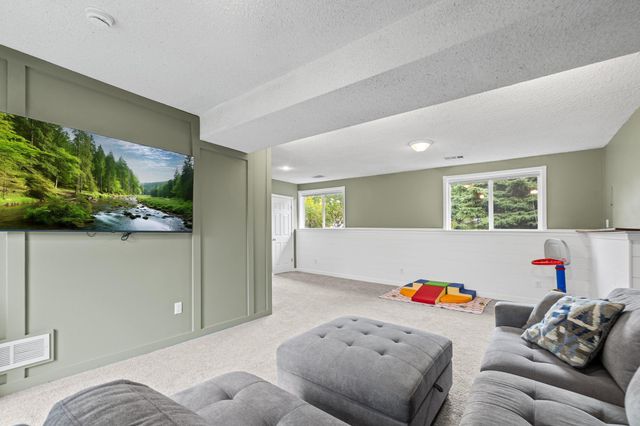 8296 Janero Avenue S, Cottage Grove, MN 55016