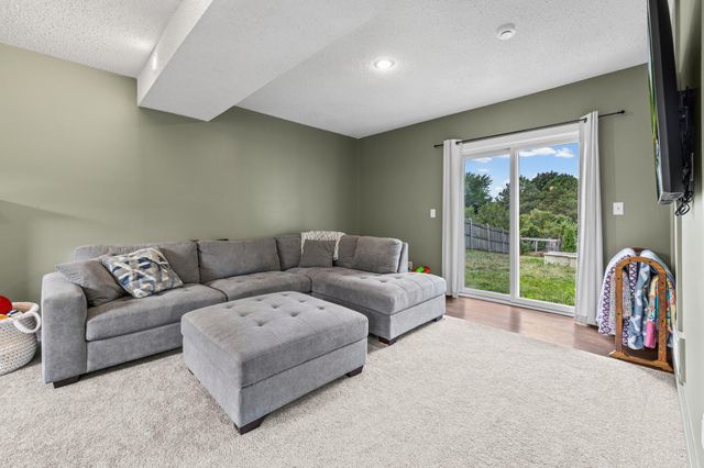8296 Janero Avenue S, Cottage Grove, MN 55016