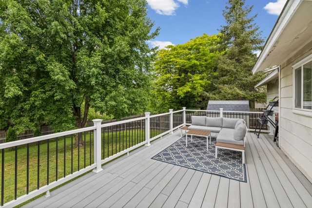 8296 Janero Avenue S, Cottage Grove, MN 55016