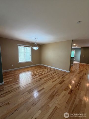 3181 Brown Loop, Dupont, WA 98327