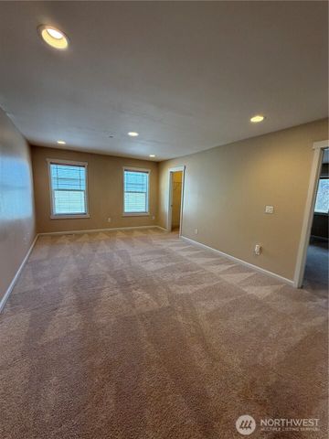 3181 Brown Loop, Dupont, WA 98327
