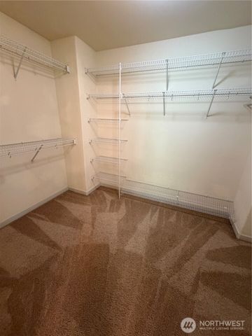 3181 Brown Loop, Dupont, WA 98327