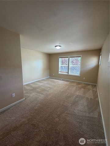 3181 Brown Loop, Dupont, WA 98327