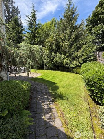 3181 Brown Loop, Dupont, WA 98327