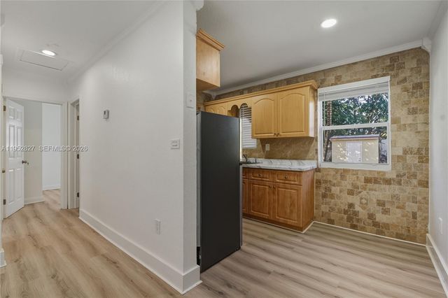 881 NW 34th Ave, Lauderhill, FL 33311