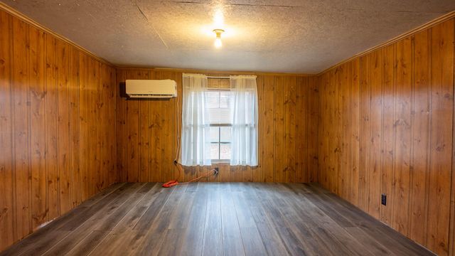 951 Aa Highway, Alton, MO 65606