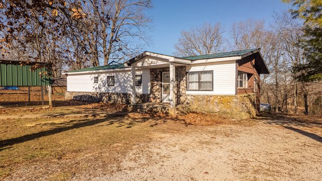 951 Aa Highway, Alton, MO 65606
