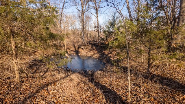 951 Aa Highway, Alton, MO 65606