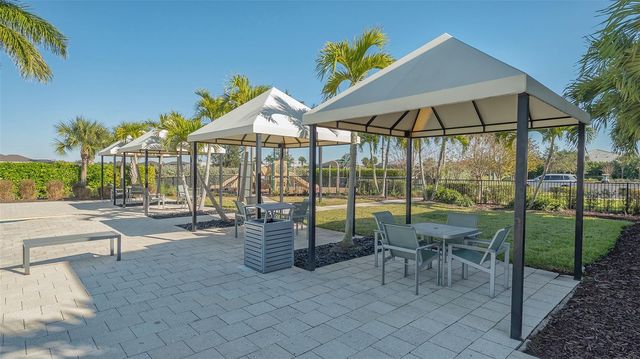 4521 MONDRIAN COURT, Sarasota, FL 34240