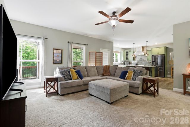 549 Riverknoll Lane, Tryon, NC 28782