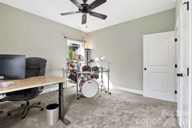 549 Riverknoll Lane, Tryon, NC 28782