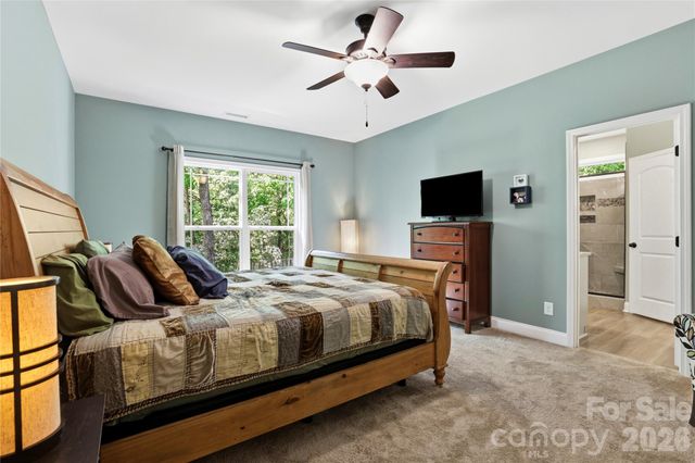 549 Riverknoll Lane, Tryon, NC 28782