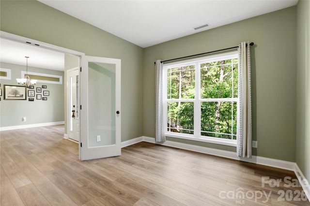 549 Riverknoll Lane, Tryon, NC 28782