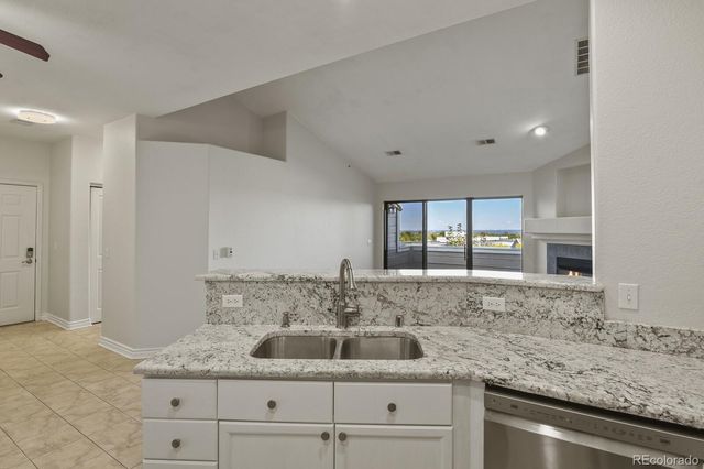 7454 S Alkire Street 301, Littleton, CO 80127
