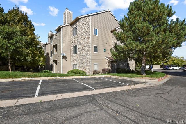 7454 S Alkire Street 301, Littleton, CO 80127