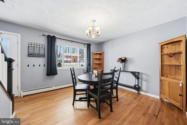 4602 KENWOOD DR, Woodbridge, VA 22193