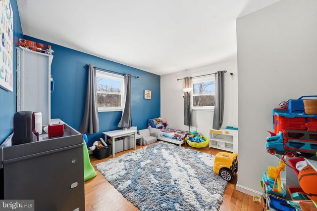 4602 KENWOOD DR, Woodbridge, VA 22193