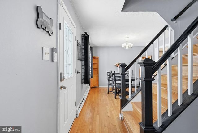 4602 KENWOOD DR, Woodbridge, VA 22193