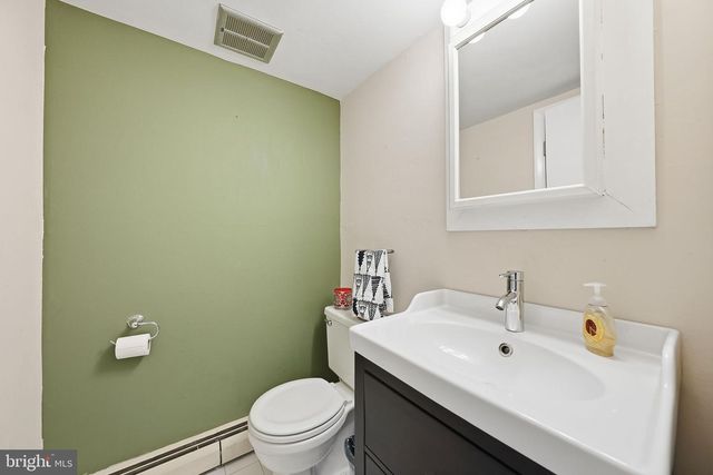 4602 KENWOOD DR, Woodbridge, VA 22193