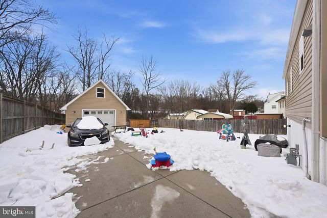 4602 KENWOOD DR, Woodbridge, VA 22193