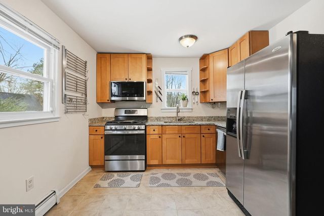 4602 KENWOOD DR, Woodbridge, VA 22193