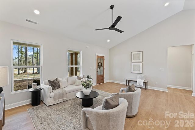 2307 Lee Lawing Road, Lincolnton, NC 28092