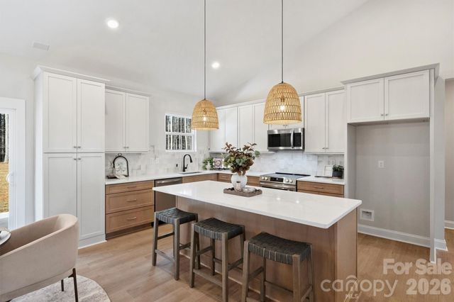 2307 Lee Lawing Road, Lincolnton, NC 28092