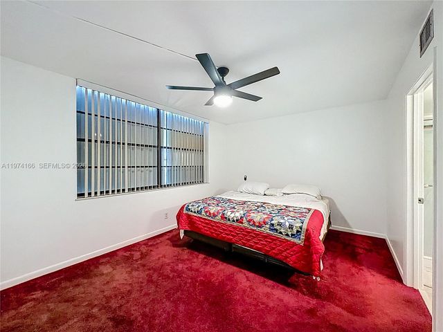 7331 NW 18th St 202, Margate, FL 33063