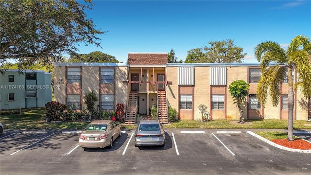 7331 NW 18th St 202, Margate, FL 33063