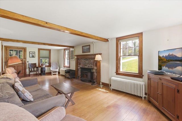971 South Stream Road, Bennington, VT 05201