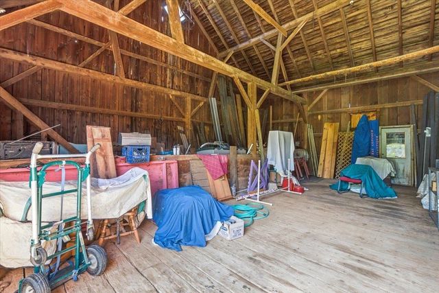 971 South Stream Road, Bennington, VT 05201