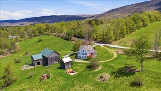 971 South Stream Road, Bennington, VT 05201