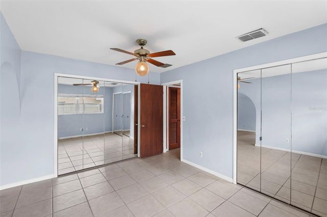 1768 HARBOR CIRCLE E, Largo, FL 33770